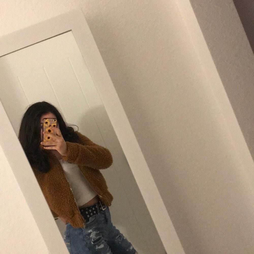 Woman’s Teddy Zip Up Jacket